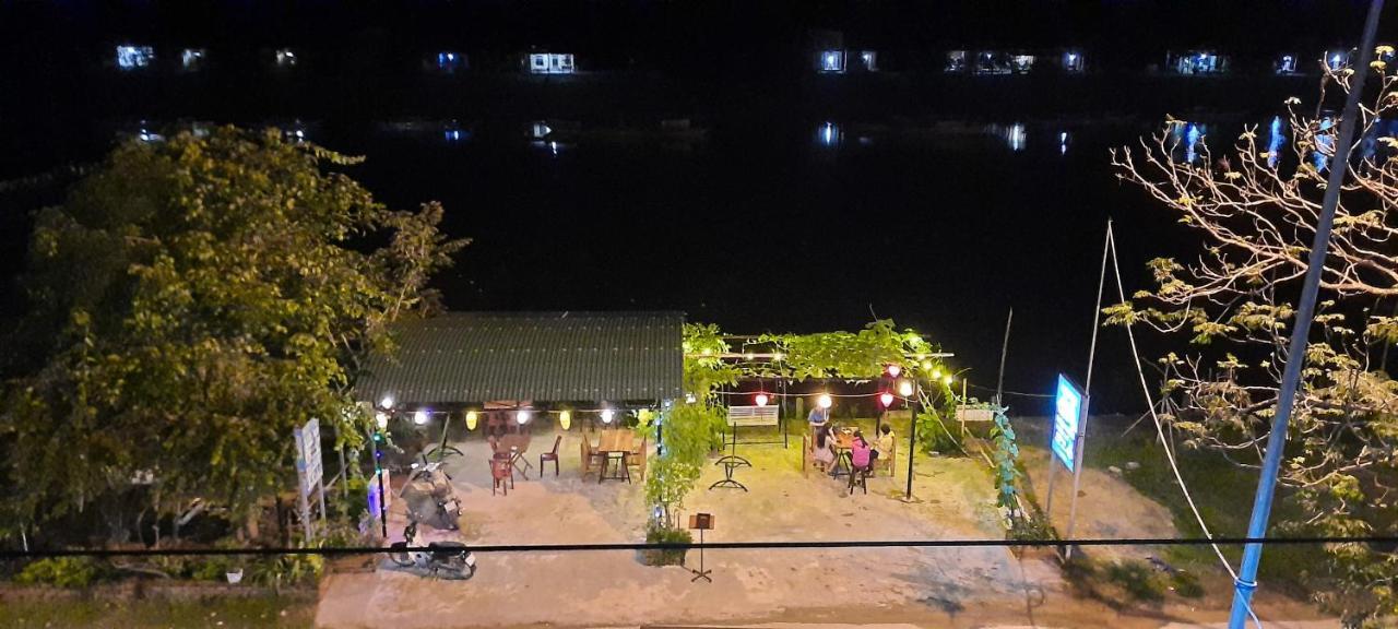 פונג נה Riverview Home מראה חיצוני תמונה